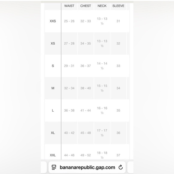 Banana Republic Men's Shirt with Blue and White Stripes - Picture 7 of 8